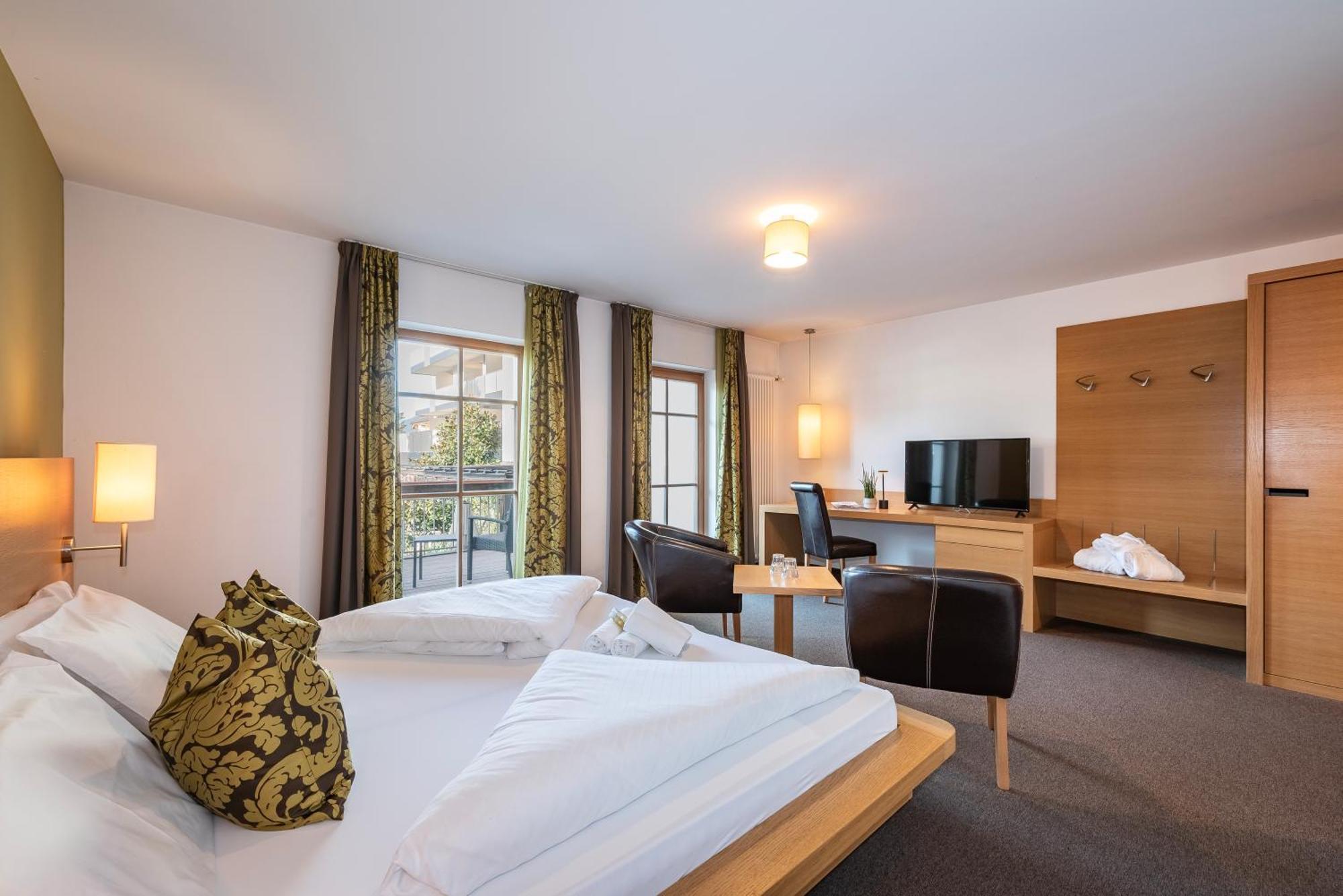 Hotel Langhof Natz-Schabs Экстерьер фото
