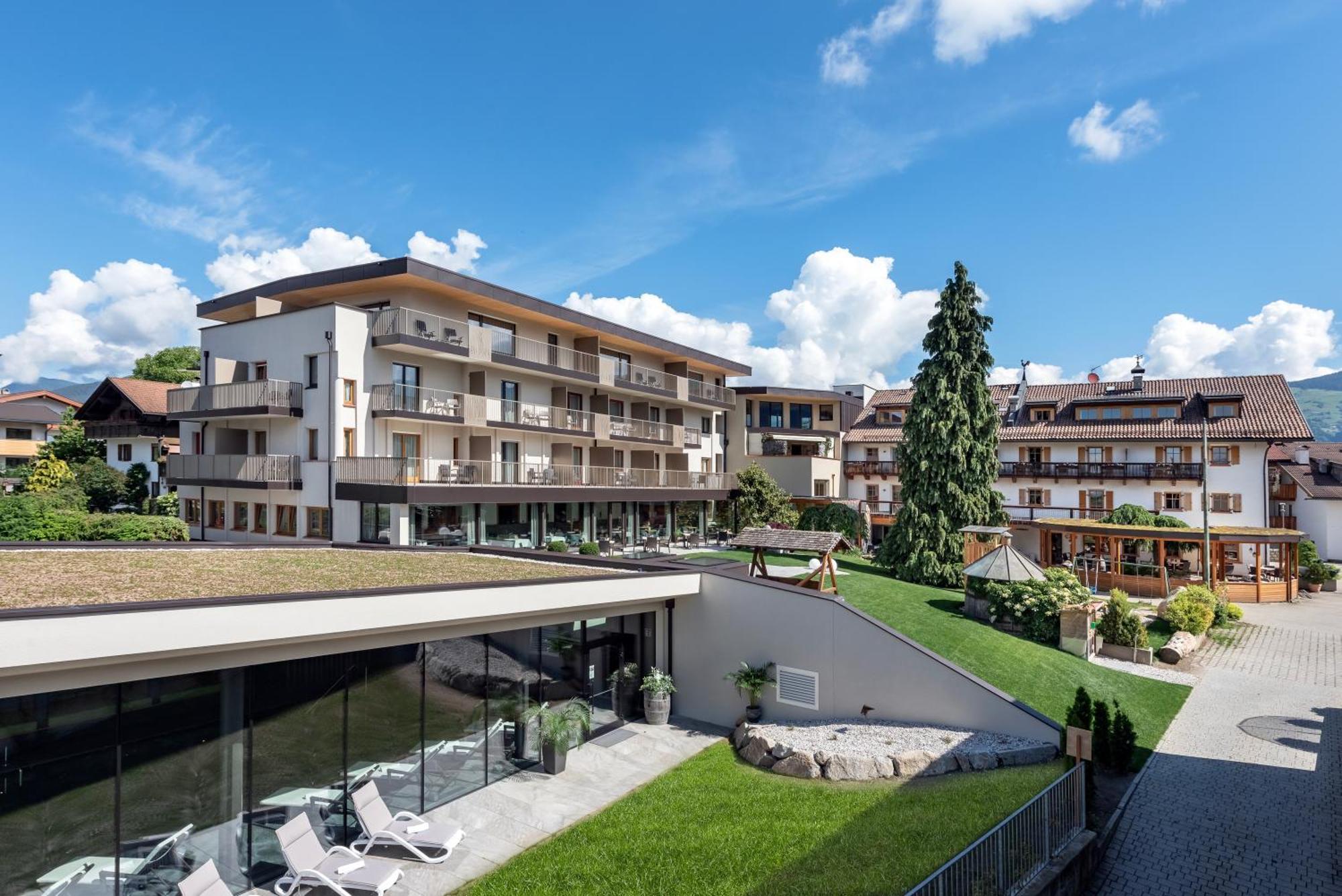 Hotel Langhof Natz-Schabs Экстерьер фото